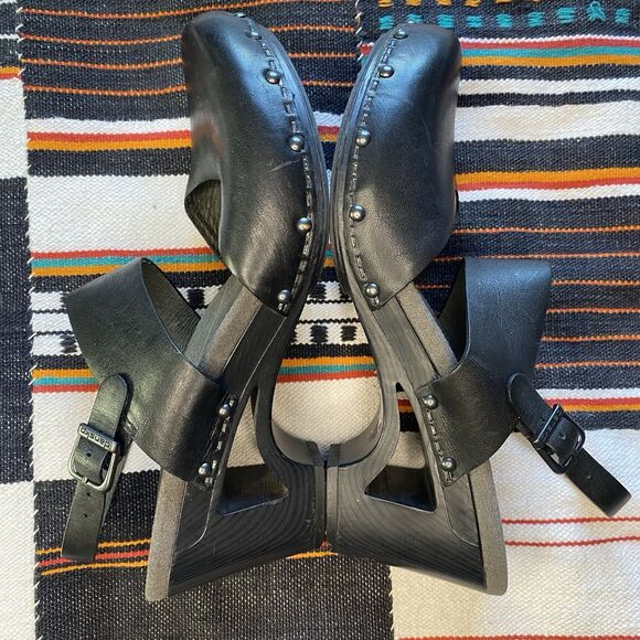 Dansko Black Thea Slingback Leather Studded Cutout Wooden Clogs. Size 40/9.5. - Picture 3 of 9